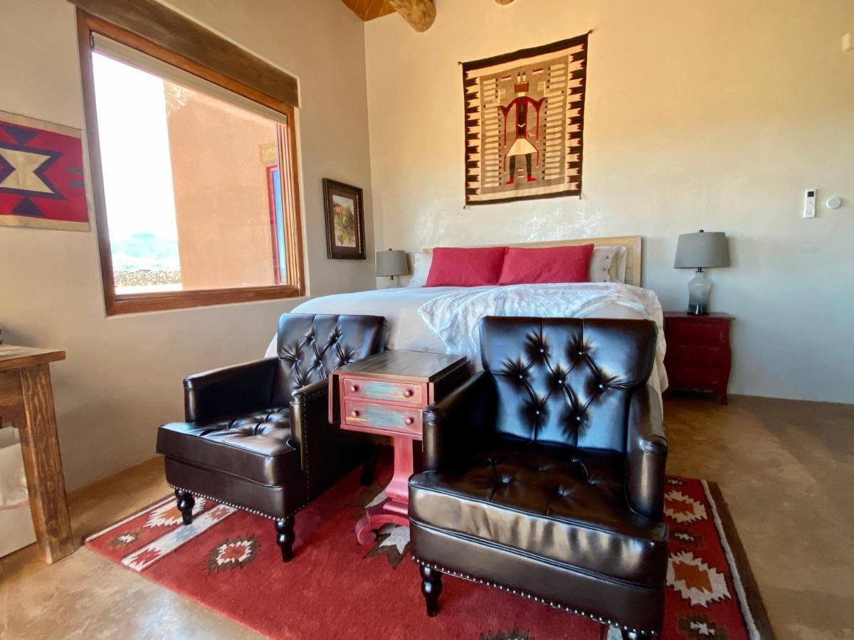 The Grand Hacienda Inn With Breakfast Abiquiu Εξωτερικό φωτογραφία