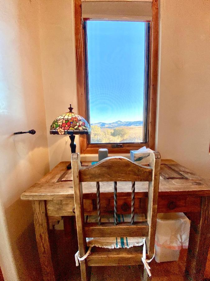 The Grand Hacienda Inn With Breakfast Abiquiu Εξωτερικό φωτογραφία