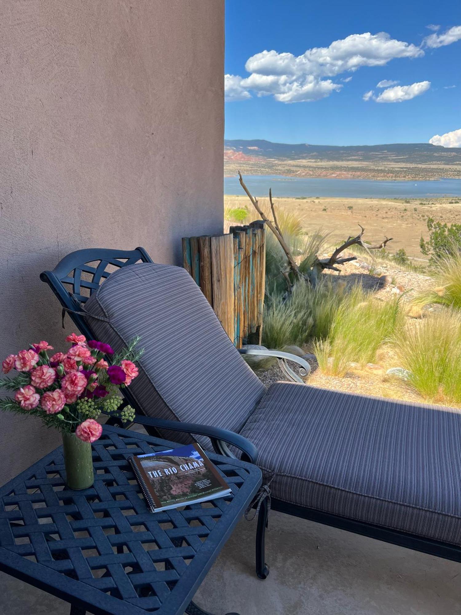 The Grand Hacienda Inn With Breakfast Abiquiu Εξωτερικό φωτογραφία